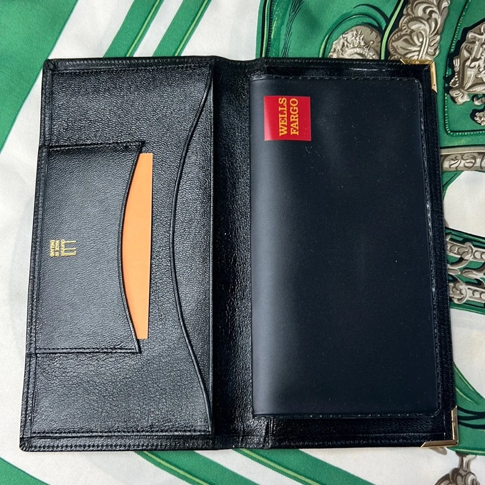 Auth. Dunhill Black Leather Long Bifold Wallet Card Bill holder 4” x 7.5”
